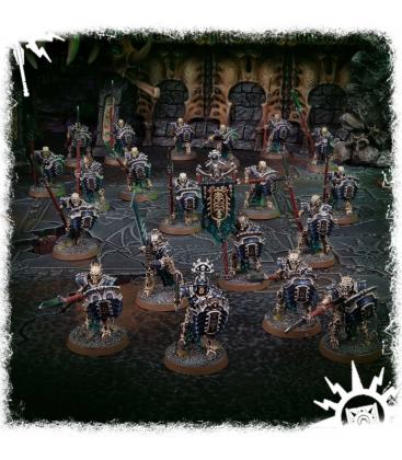 Warhammer Age of Sigmar: Ossiarch Bonereapers (Mortek Guard)