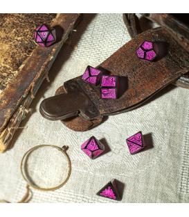 Q-Workshop: Call of Cthulhu 7th Edition (Black & Magenta)